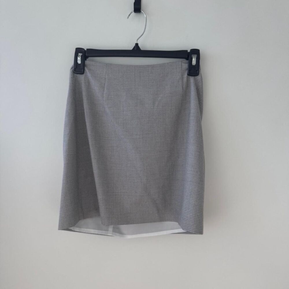 Theory Women's Grey and Silver Skirt